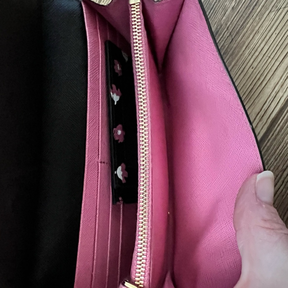 Prada Saffiano Floral Wallet - Picture 5 of 12